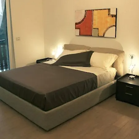 Alojamento de Acomodação e Pequeno-almoço La Chiave Di Sol Como